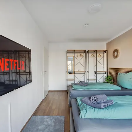 Larooms - Np22 - Langzeitaufenthalt Moeglich, Naehe Infra Leuna! Apartman