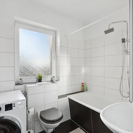 Larooms - Np22 - Langzeitaufenthalt Moeglich, Naehe Infra Leuna! * Merseburg