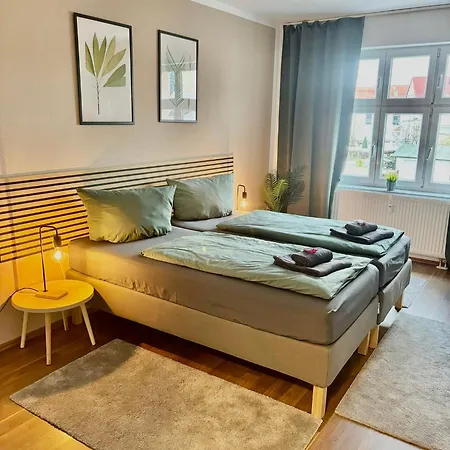 Aura - Nulandt#2 - Langzeitaufenthalt Moeglich, Naehe Infra Leuna! *