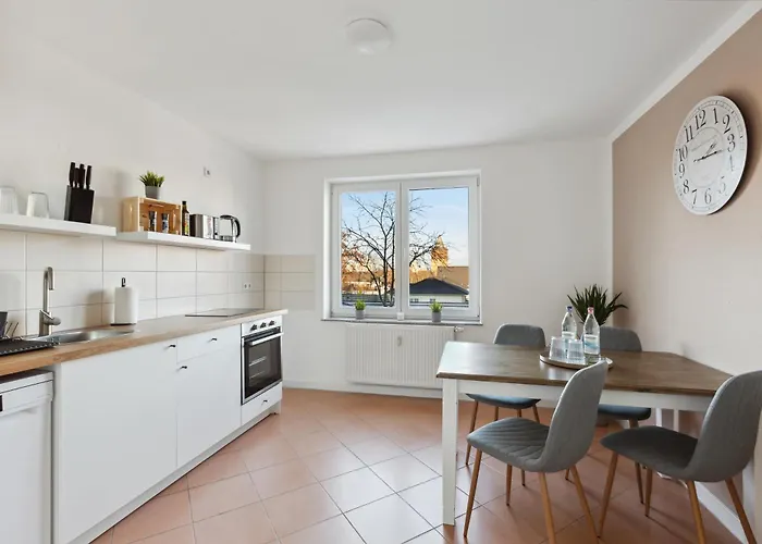 Apartmán Larooms - Np22 - Langzeitaufenthalt Moeglich, Naehe Infra Leuna! Merseburg