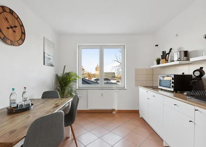 Larooms - Np22 - Langzeitaufenthalt Moeglich, Naehe Infra Leuna! * Merseburg